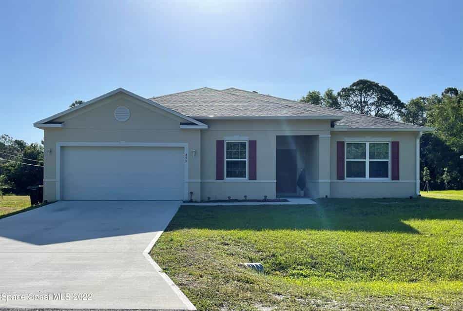 House in Palm Bay, Florida 10204432