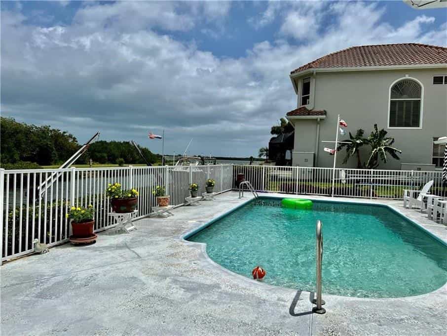 House in Wabasso, Florida 10204469