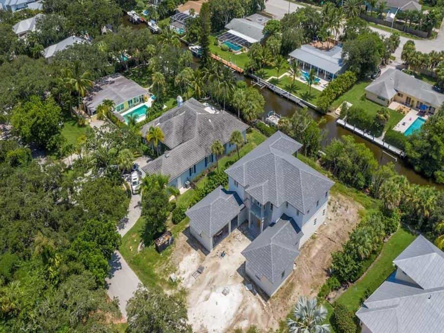 House in Riomar, Florida 10204739