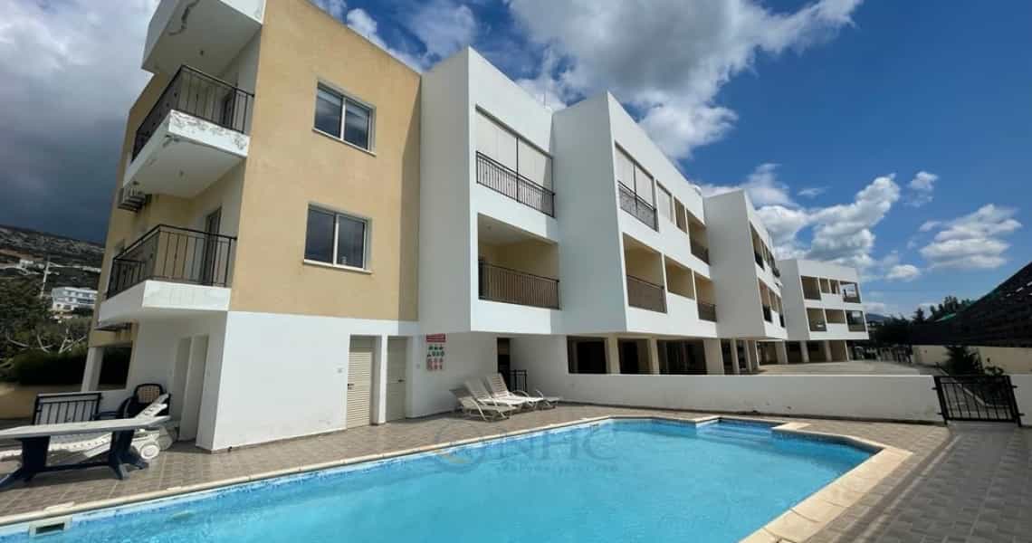 Condominium in Pegeia, Pafos 10204861