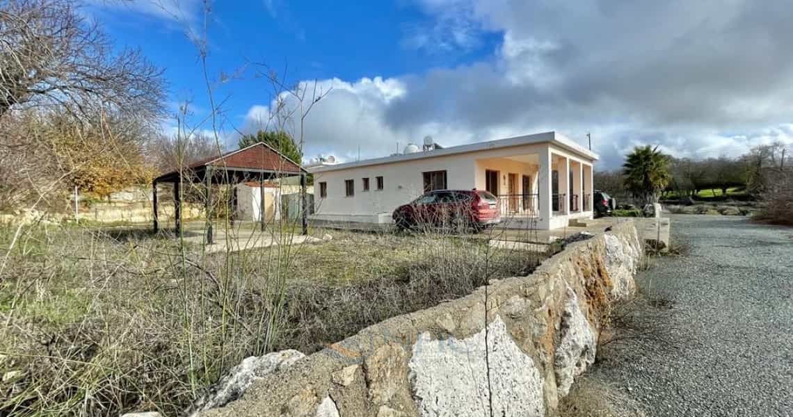 жилой дом в Fyti, Paphos 10204905