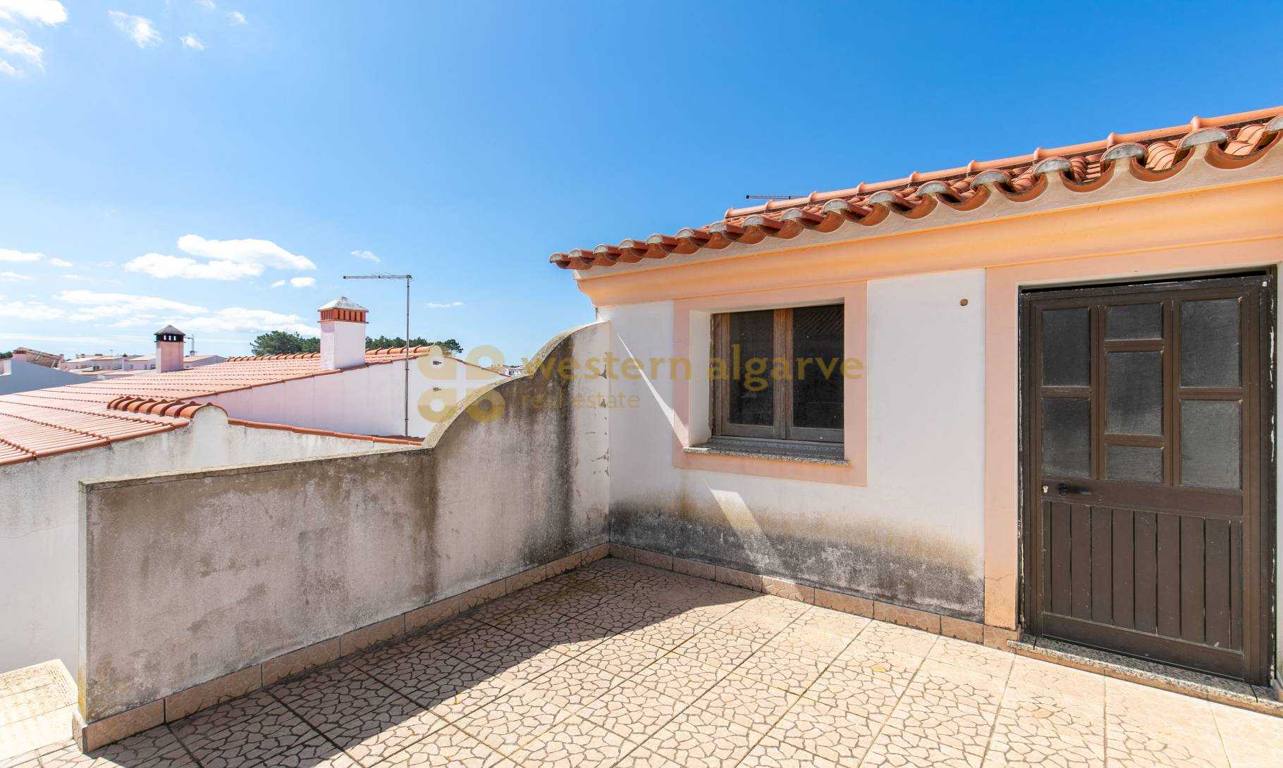 House in Odeceixe, Faro District 10205086
