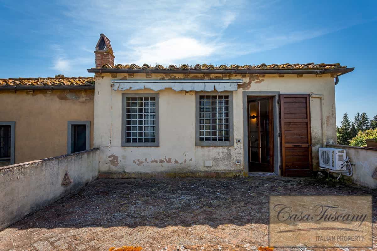 House in Livorno, Tuscany 10205102