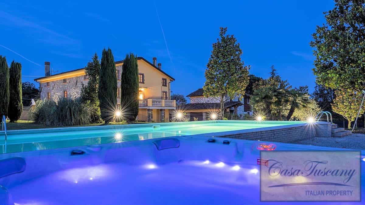 House in Lammari, Tuscany 10205105
