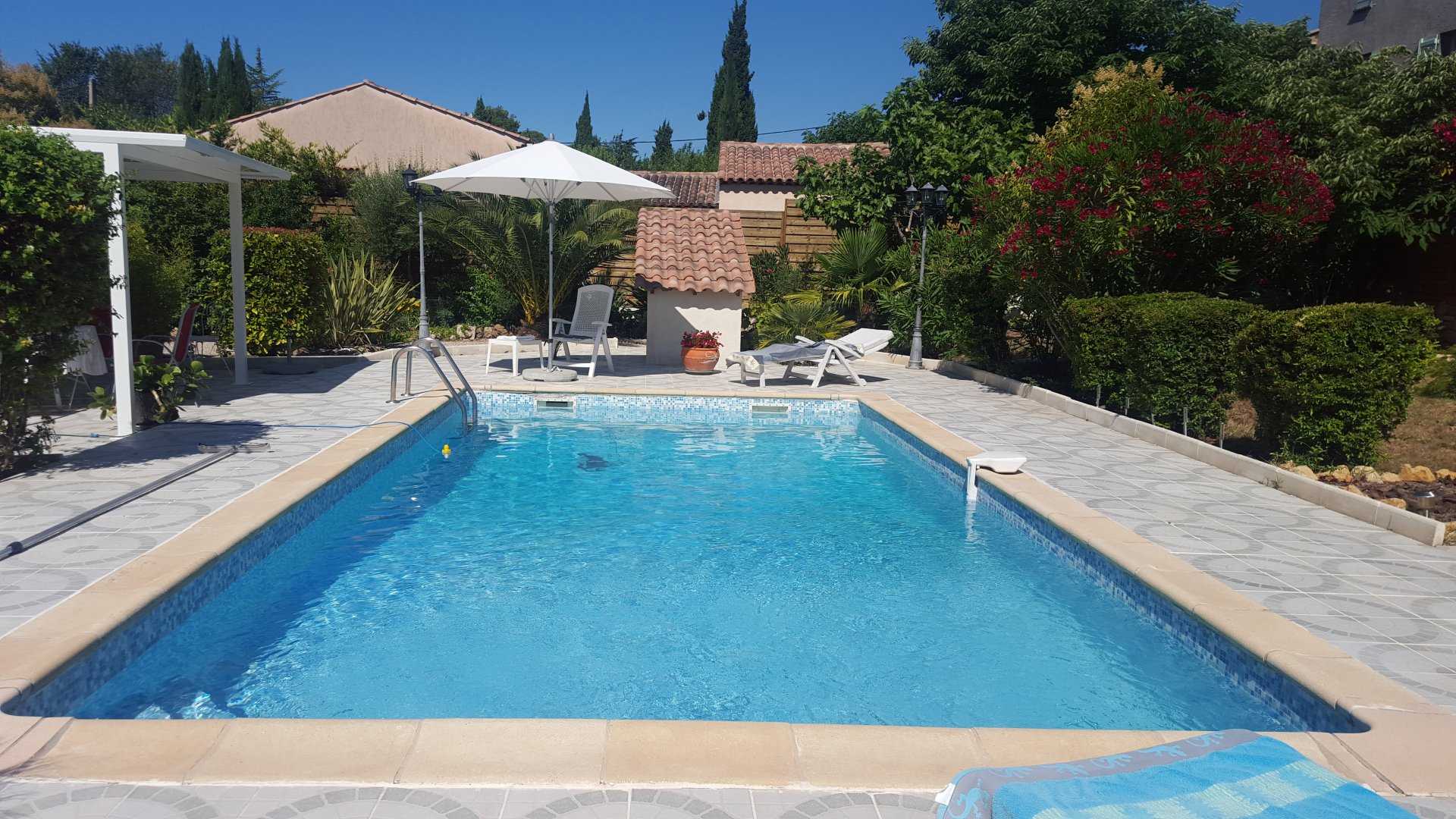 Casa nel Lorgues, Provence-Alpes-Côte d'Azur 10205296