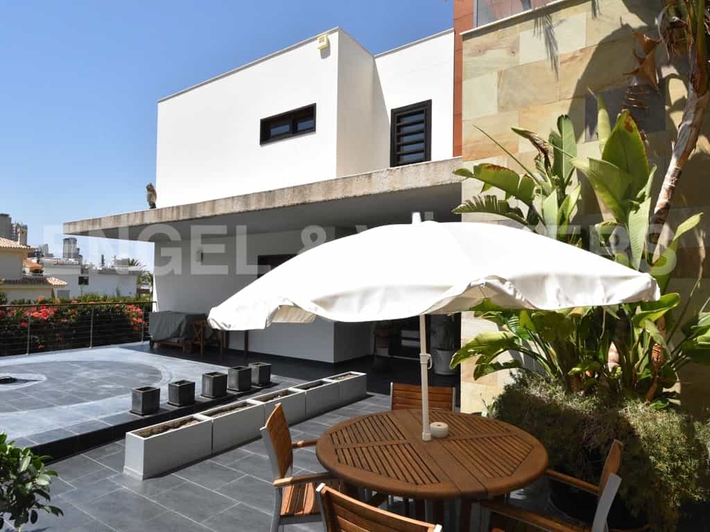 Huis in Benidorm, Comunitat Valenciana 10205459