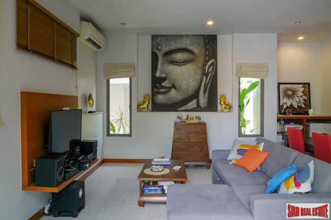 Talo sisään Ban Don, Phuket 10205666