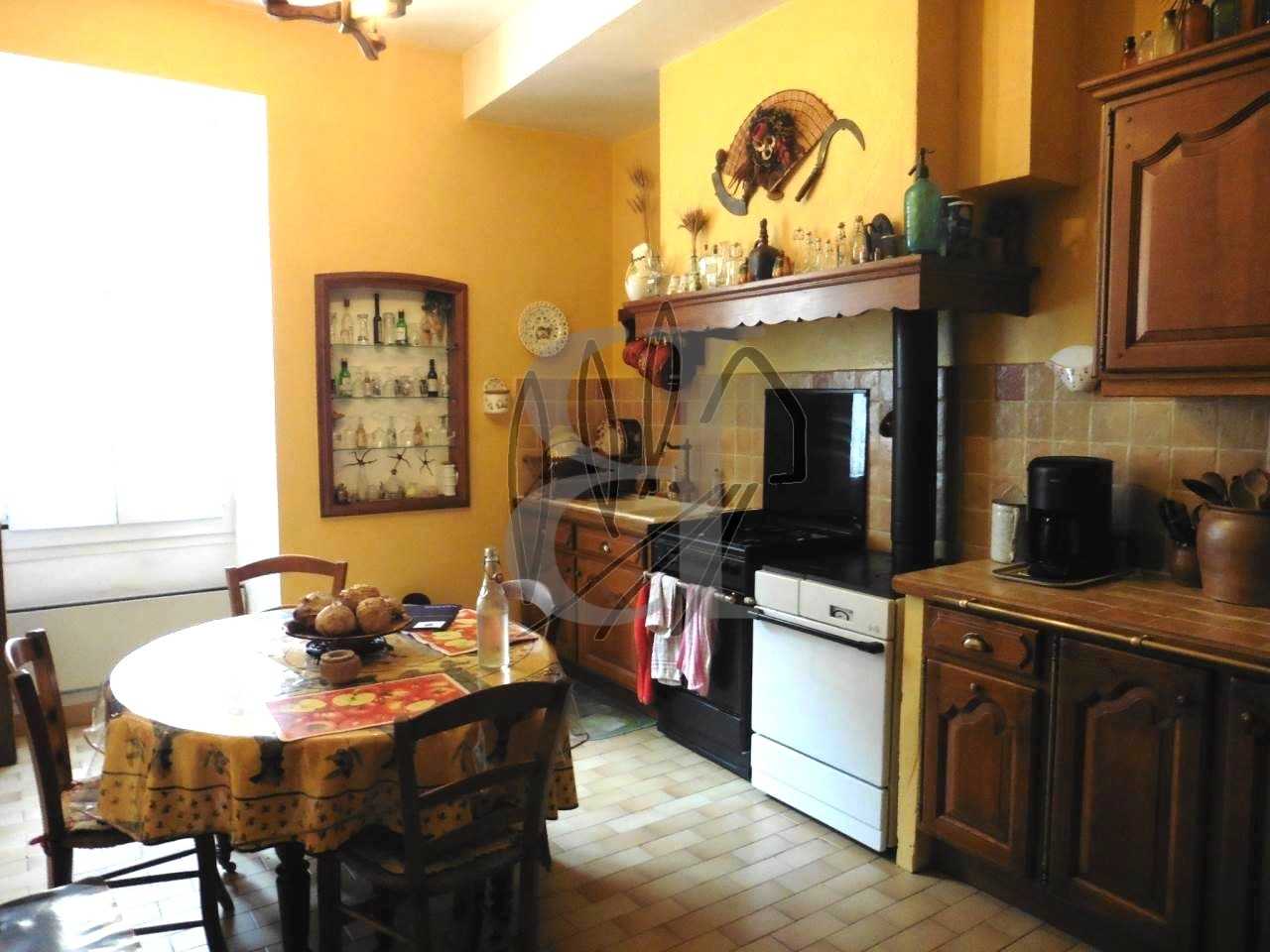 House in Caromb, Provence-Alpes-Cote d'Azur 10205973
