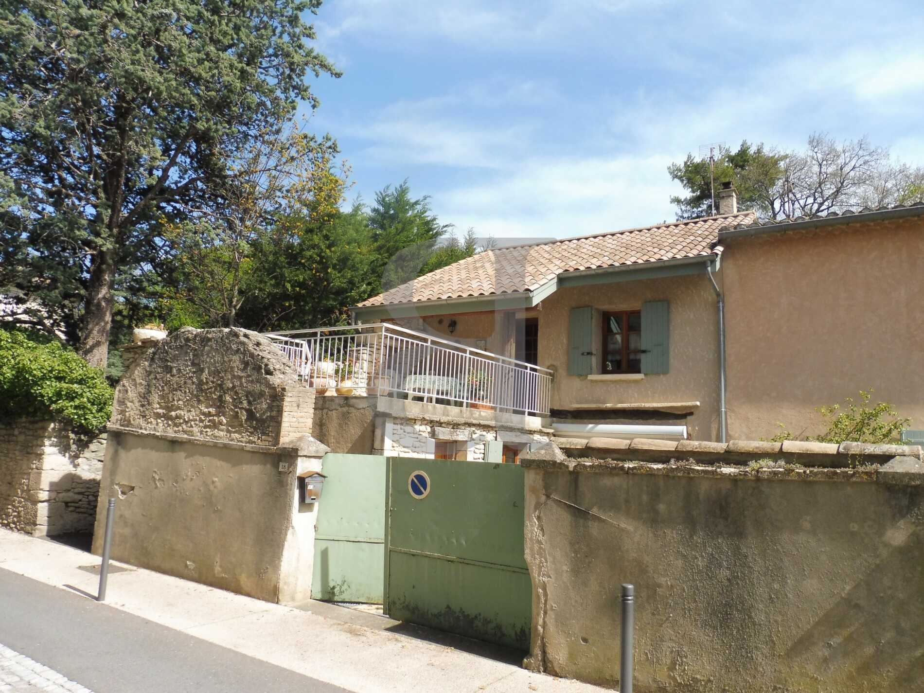 Huis in Grignan, Auvergne-Rhône-Alpes 10205994