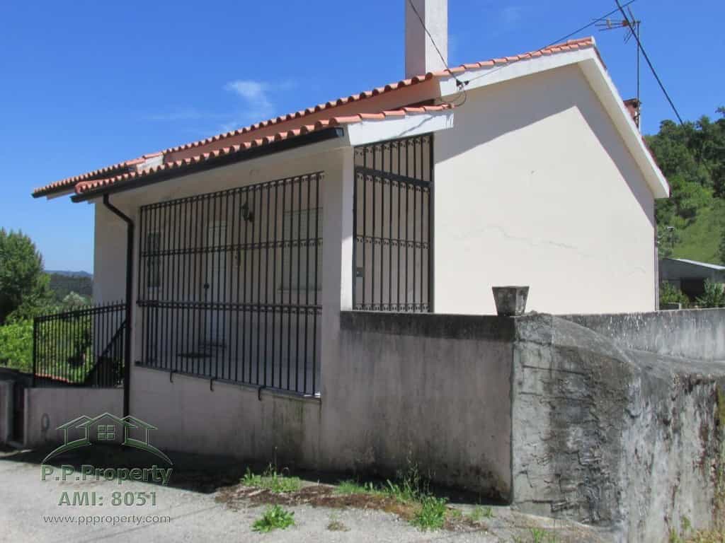 loger dans Coimbra, Coimbra District 10206009