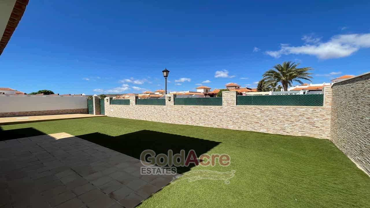 בַּיִת ב Castillo Caleta de Fuste, Canarias 10206019