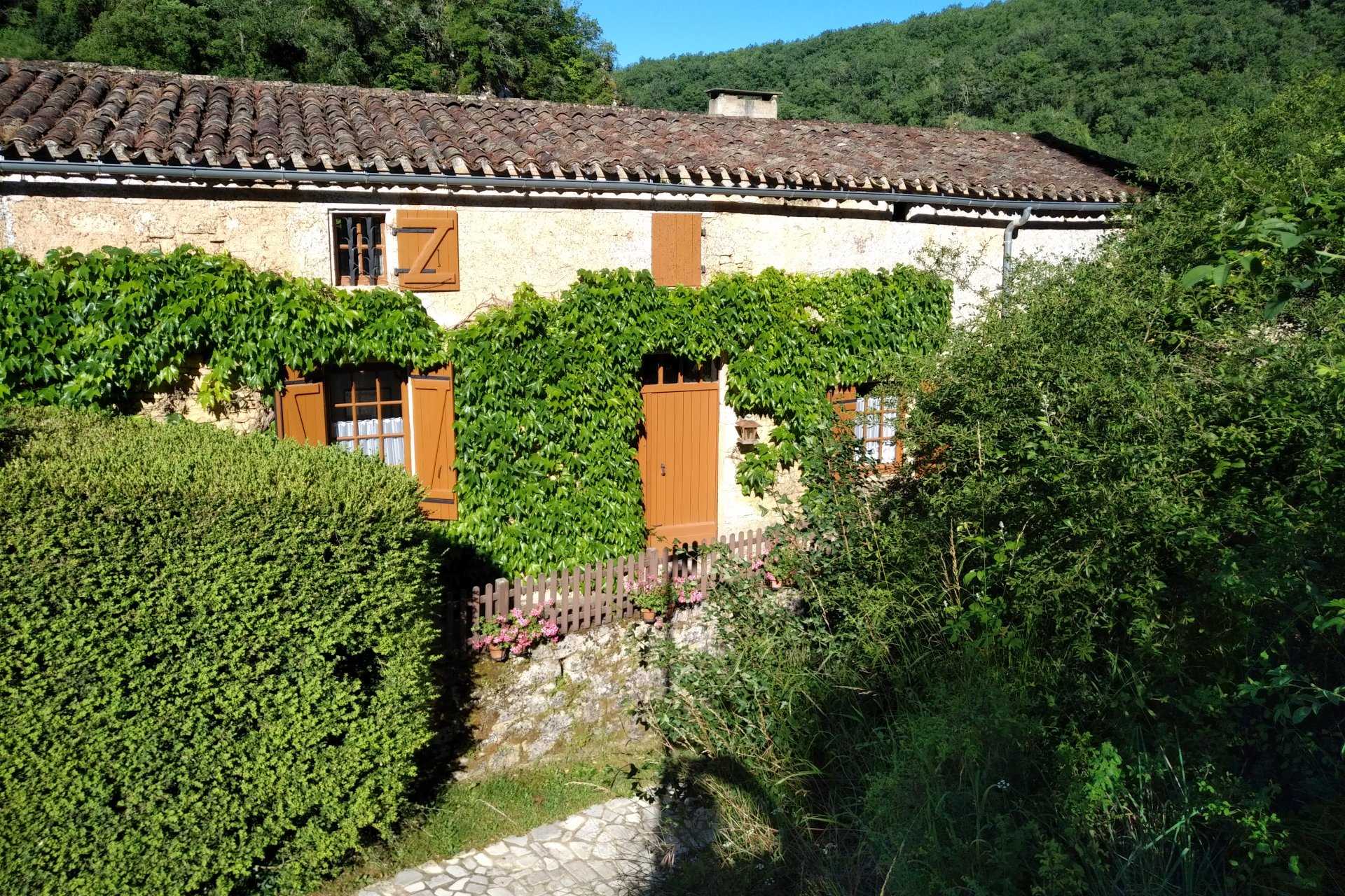 Hus i Monflanquin, Nouvelle-Aquitaine 10206156