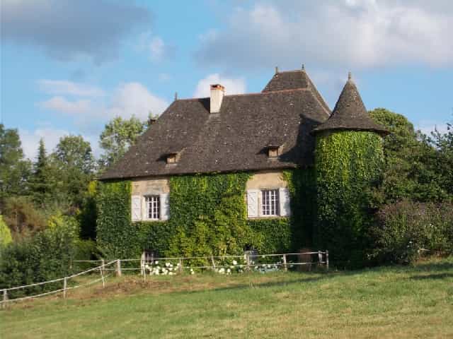 жилой дом в Saint-Cere, Occitanie 10206244