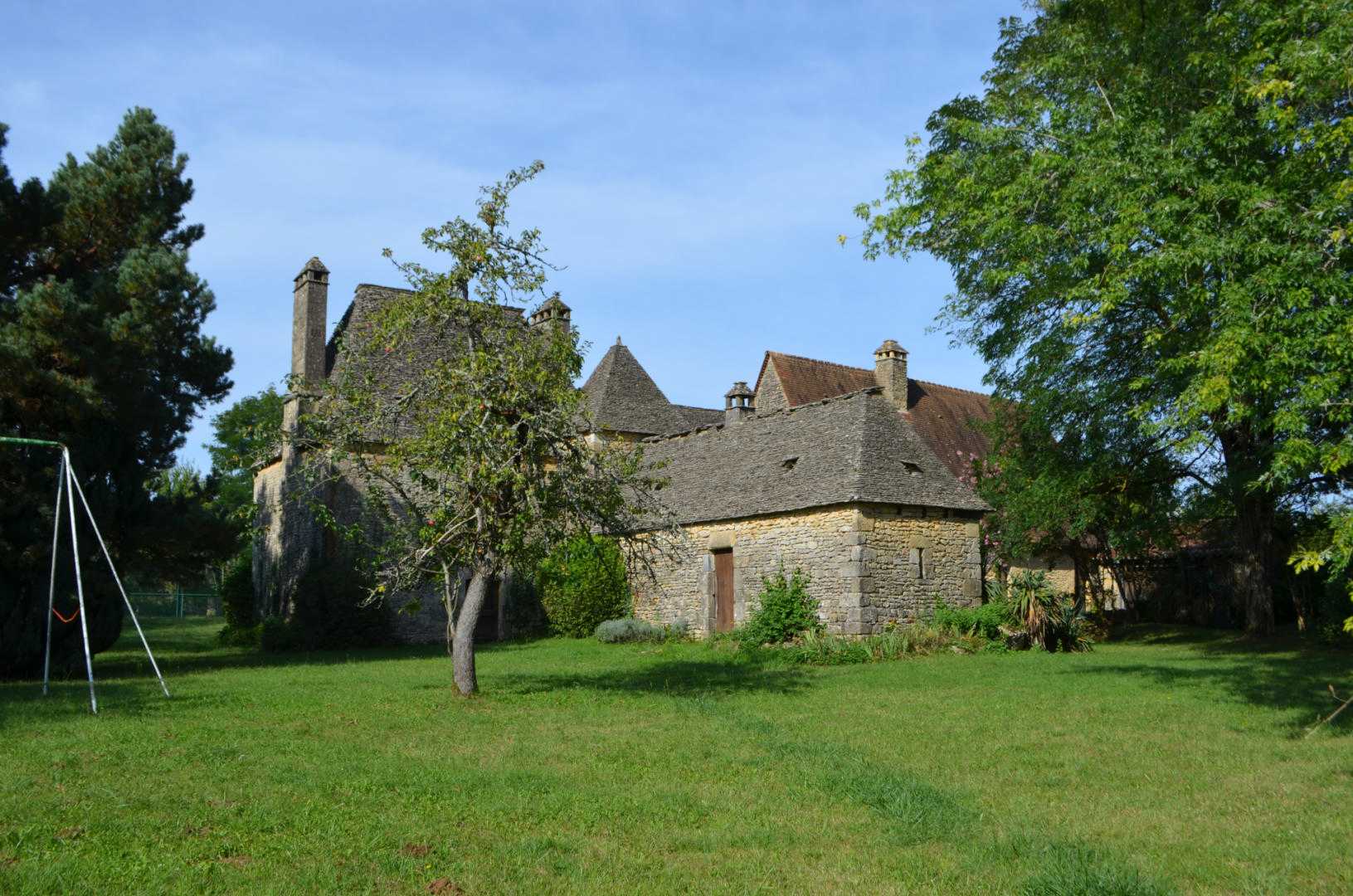жилой дом в Sarlat-la-Canéda, Nouvelle-Aquitaine 10206245