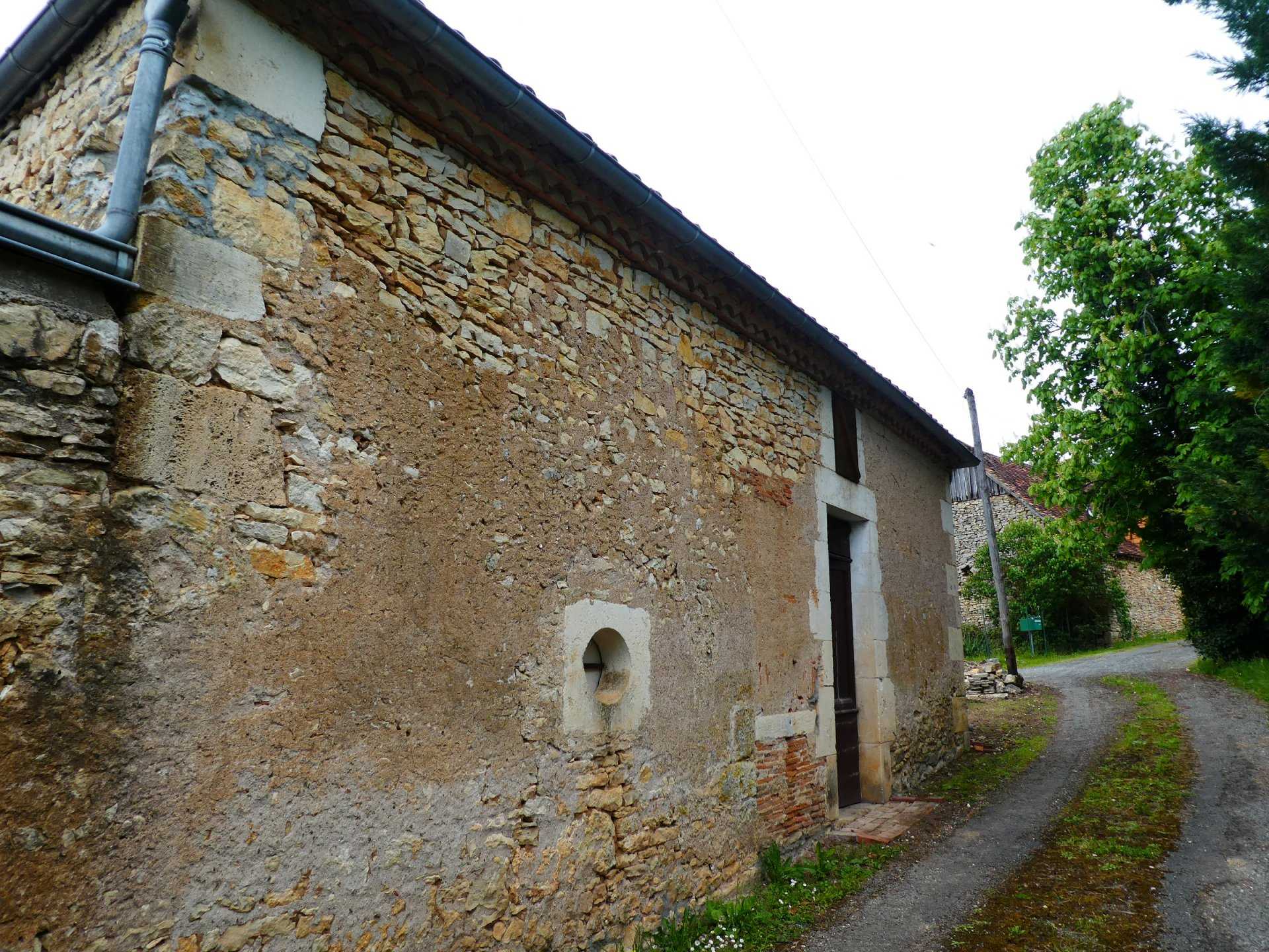жилой дом в Cubjac-Auvézère-Val d'Ans, Nouvelle-Aquitaine 10206379