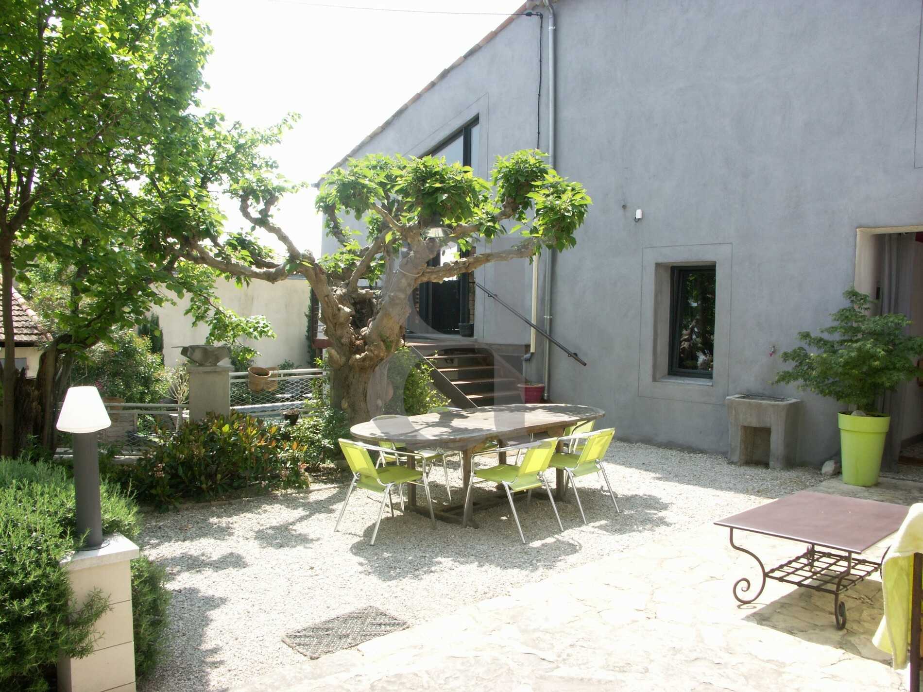 casa en Vaison-la-Romaine, Provenza-Alpes-Costa Azul 10206619