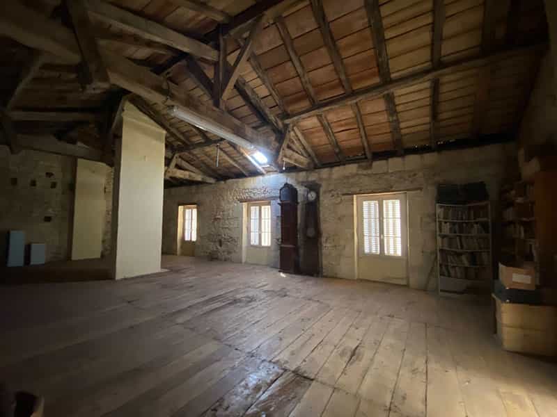 Rumah di Duras, Nouvelle-Aquitaine 10206648