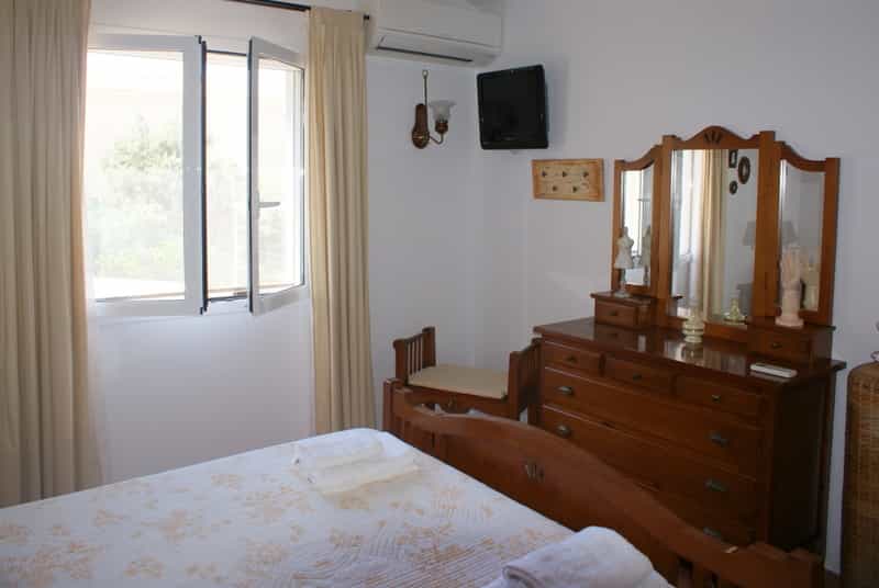 Condominium in Cala Llonga, Illes Balears 10207282