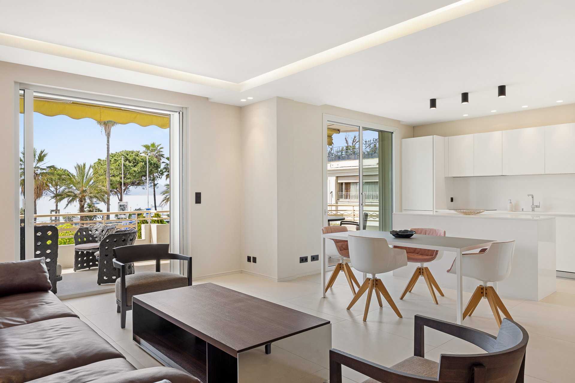 Condominium dans Cannes, Provence-Alpes-Côte d'Azur 10207444