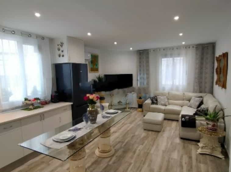 公寓 在 巴伦西亚, 巴伦西亚 10207618