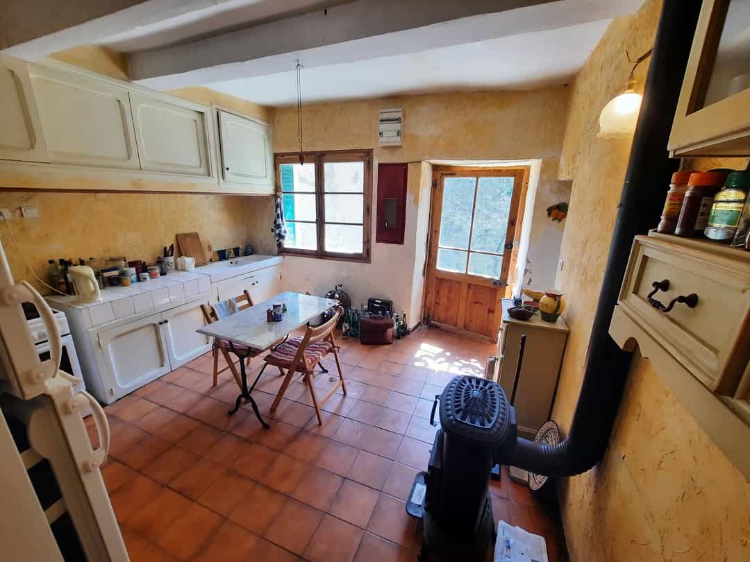 집 에 Thézan-lès-Béziers, Occitanie 10207993