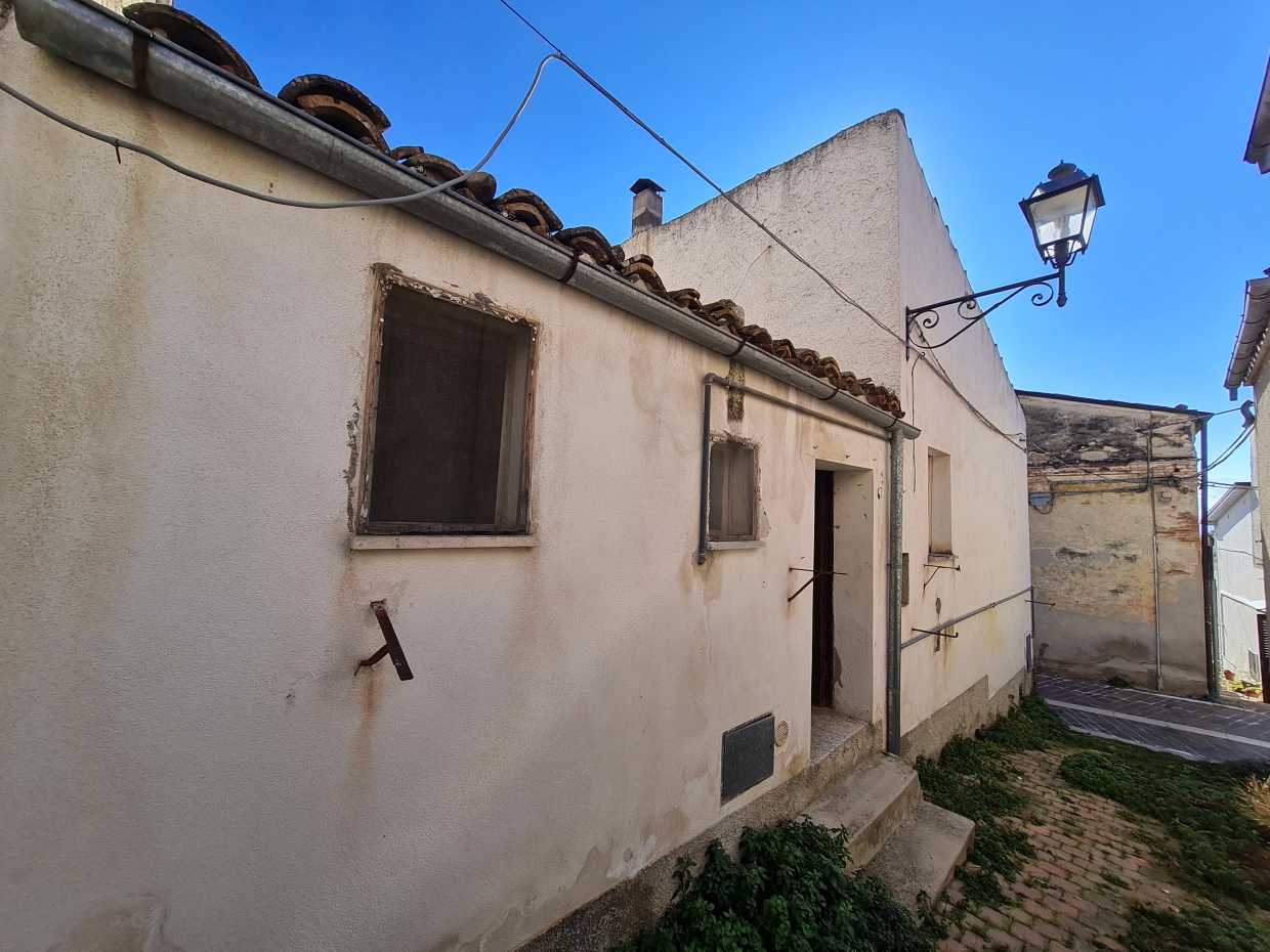 Rumah di Catignano, Abruzzo 10208011