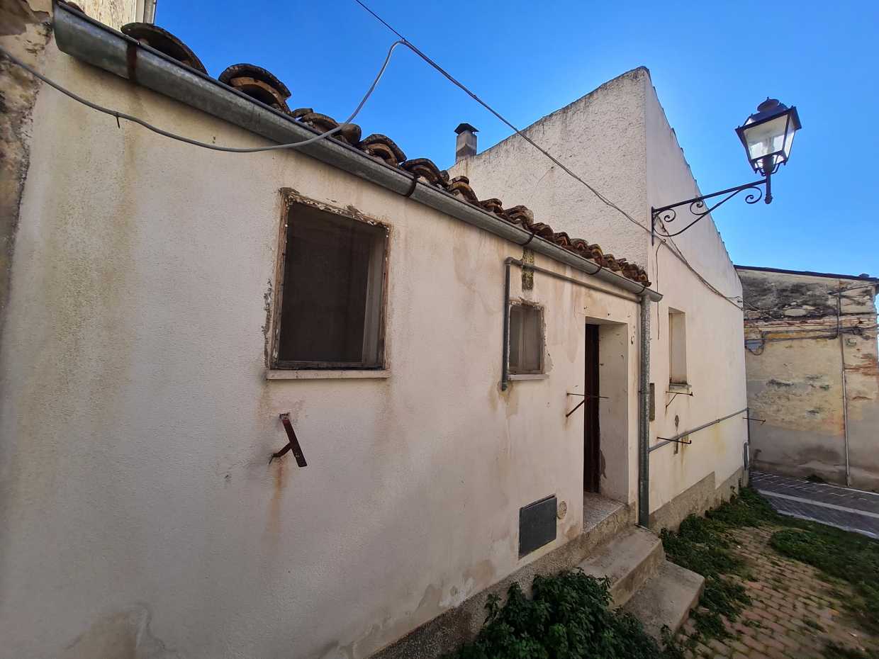 Hus i Catignano, Abruzzo 10208011