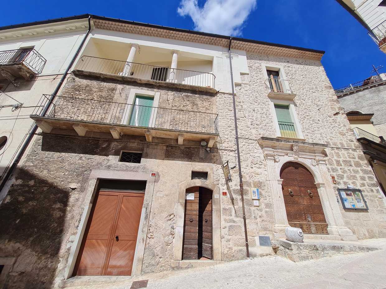 Condominio en Pacentro, Abruzzo 10208026