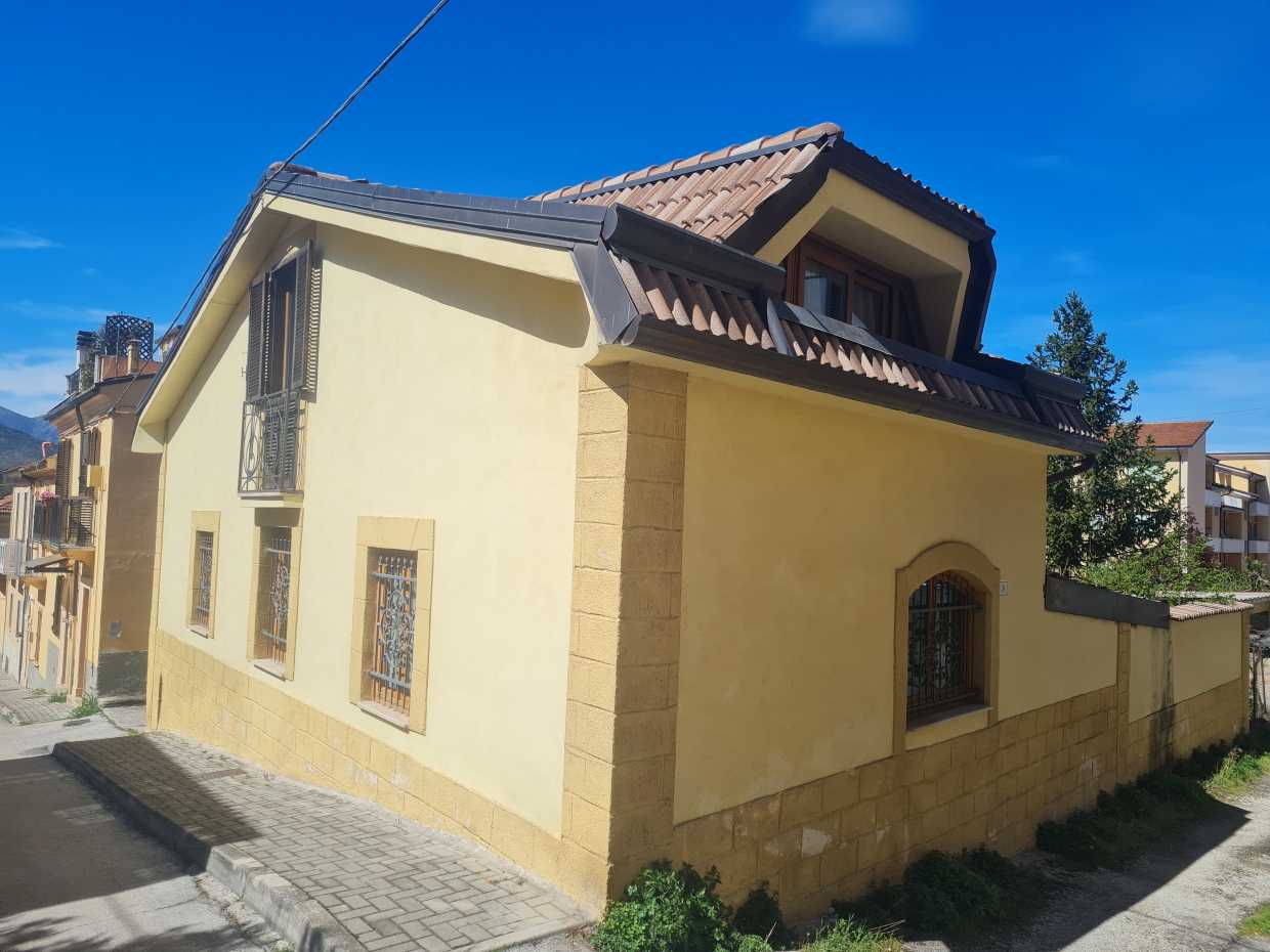 casa en Sulmona, Abruzzo 10208027