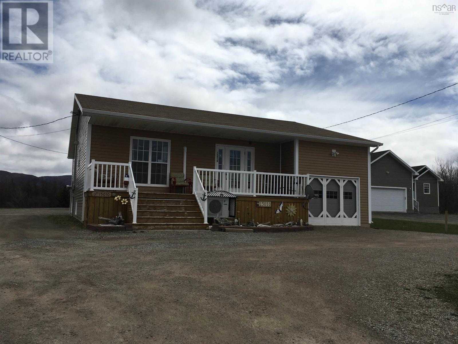 House in Inverness, Nova Scotia 10208032