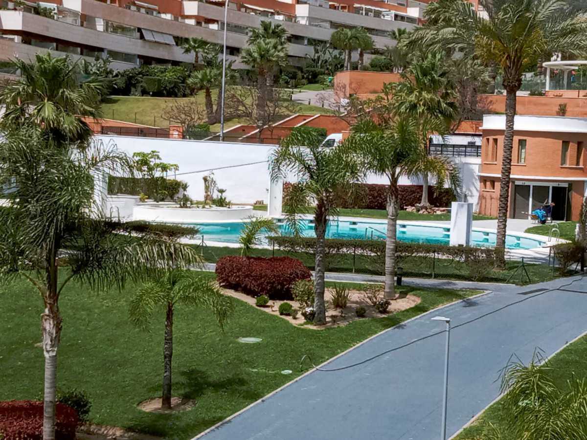 Condominium in Benalmadena, Andalusia 10208129