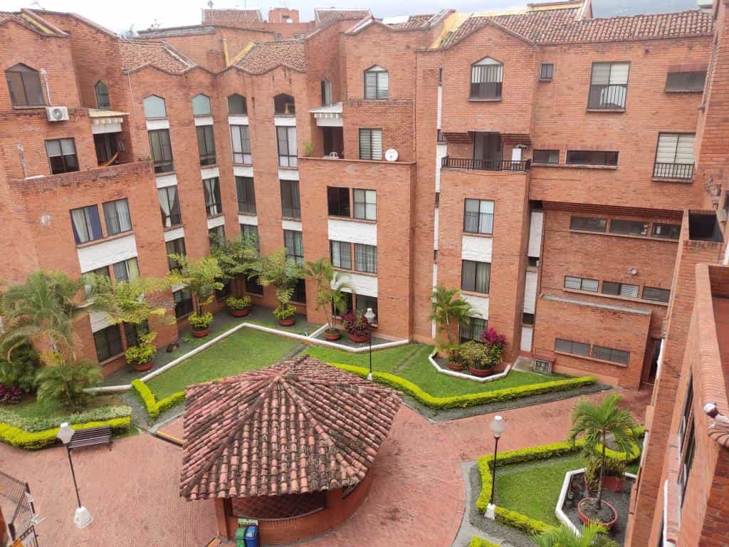Condominium in Cali, Valle del Cauca 10208333