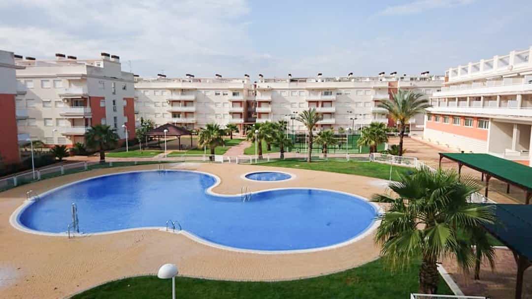 Condominium dans La Llosa, Comunitat Valenciana 10208377