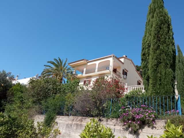 بيت في Ador, Valencian Community 10208707