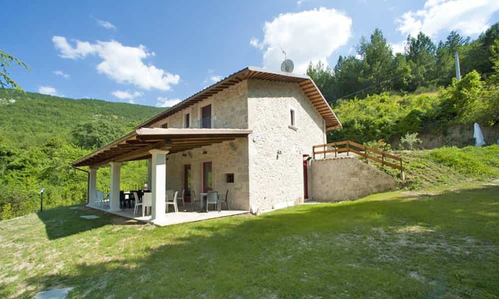 房子 在 Ascoli Piceno, Marche 10208734