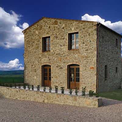 σπίτι σε San Giovanni d'Asso, Τοσκάνη 10208784