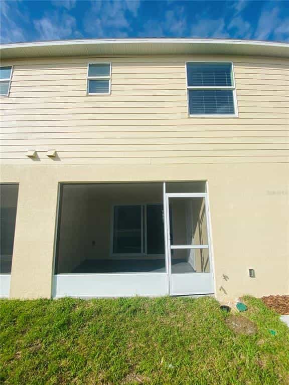 House in Kissimmee, Florida 10208887