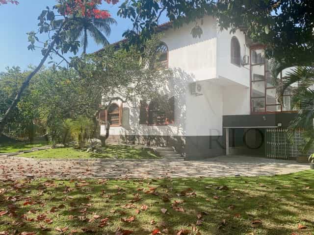 House in Barra da Tijuca, Rio de Janeiro 10209268