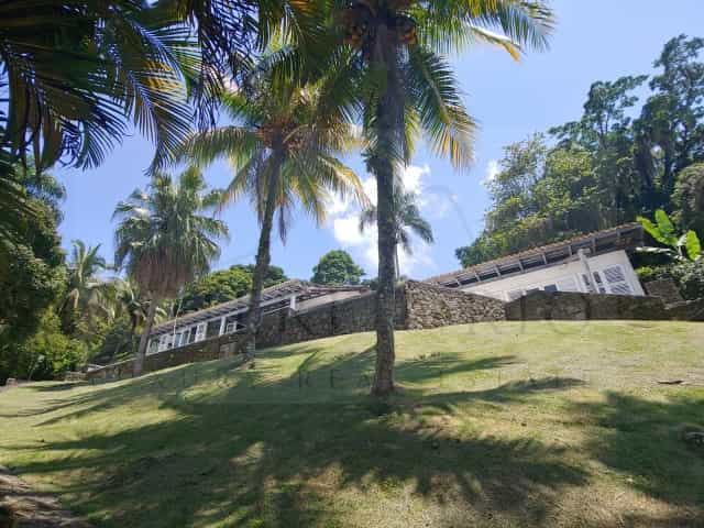 House in Angra dos Reis, State of Rio de Janeiro 10209779