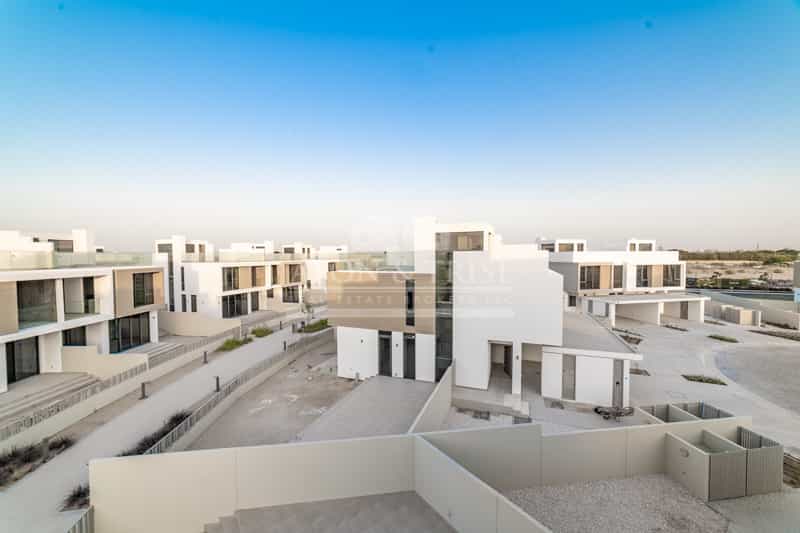 жилой дом в Dubai, Dubai 10210659