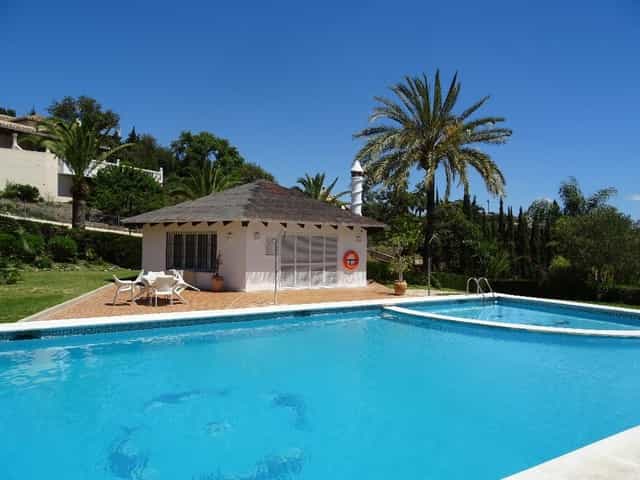 House in Marbella, Andalucía 10211148