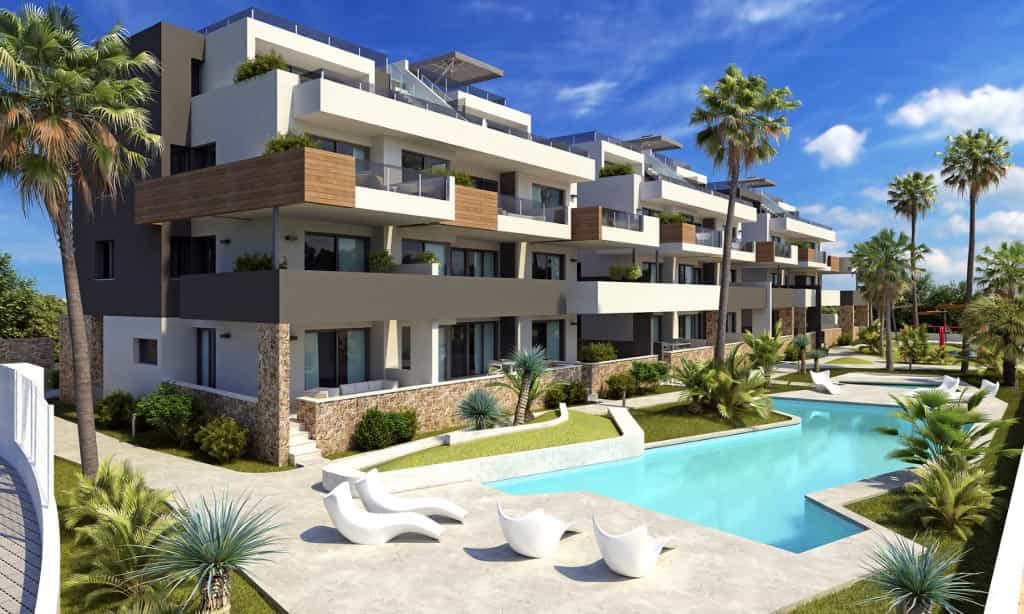 Condominium in Alicante, Valencia 10211435