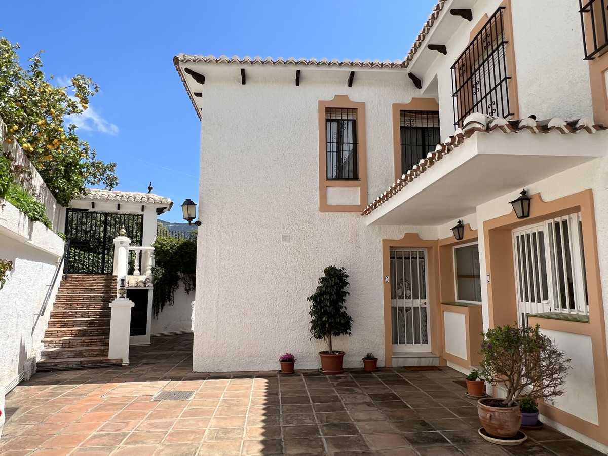 Квартира в Mijas, Andalusia 10212161