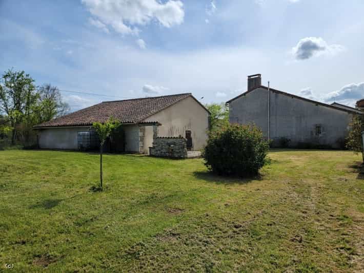 Casa nel Civray, Nouvelle-Aquitaine 10212455