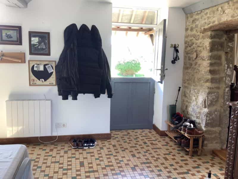 Rumah di La Ferte-Mace, Normandia 10212499