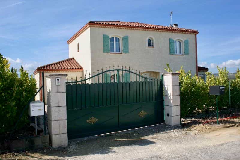 بيت في Sainte-Christie, Occitanie 10212501