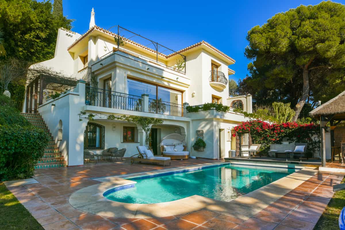 rumah dalam Marbella, Andalusia 10212505