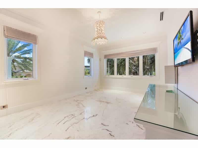 Huis in Coral Gables, Florida 10212691