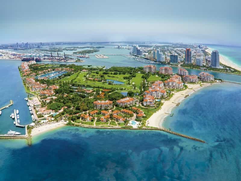 Condominium dans Miami Beach, Florida 10212722