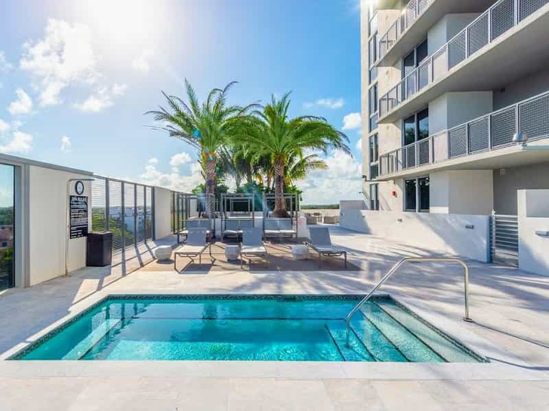 Condominium in South Bay Estates, Florida 10212811